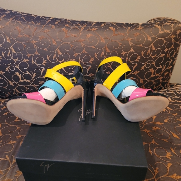 New Giuseppe Zanotti, Vernice Amarena - Picture 6 of 6